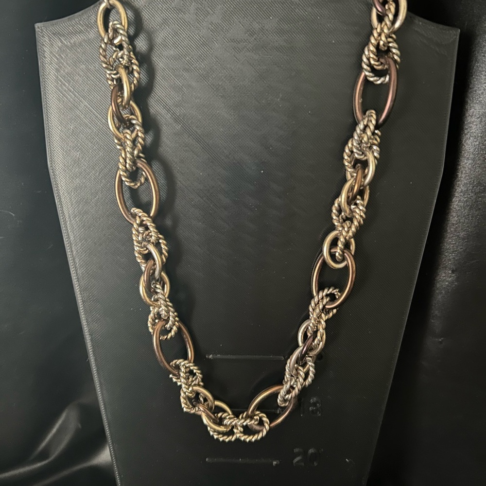 Elegant Gold and Silver Chain Necklace